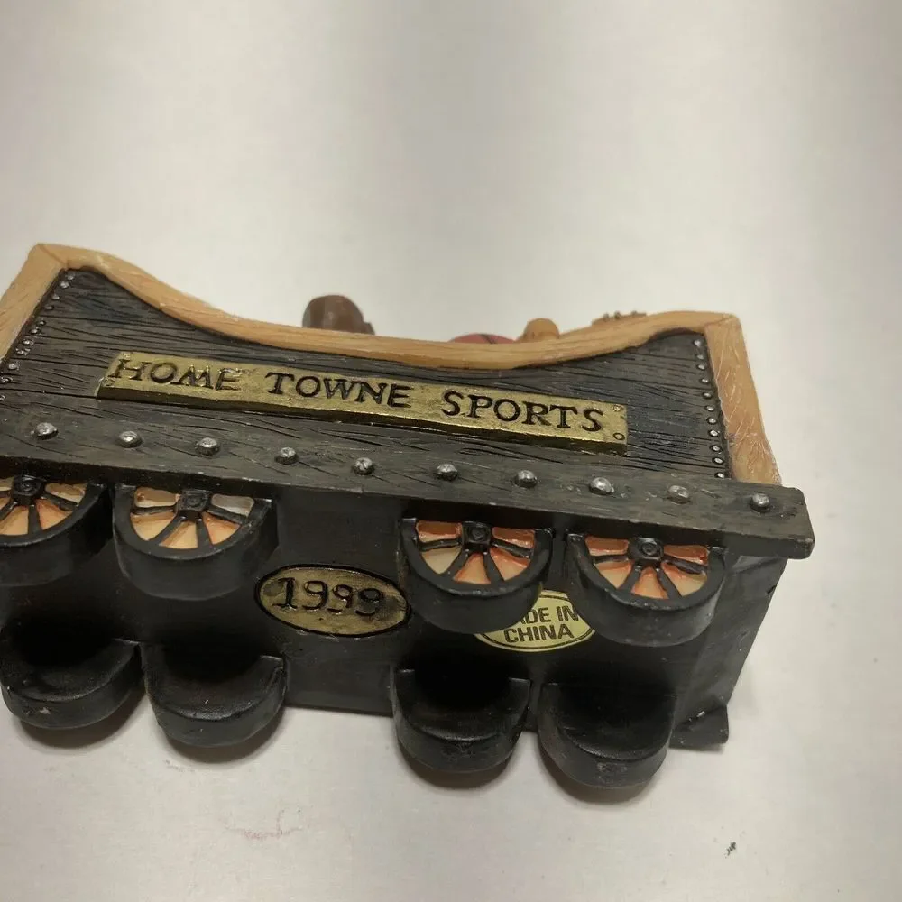 2 Home Towne Express‎ 1999 toy express train car  sports & Photo Express NOS